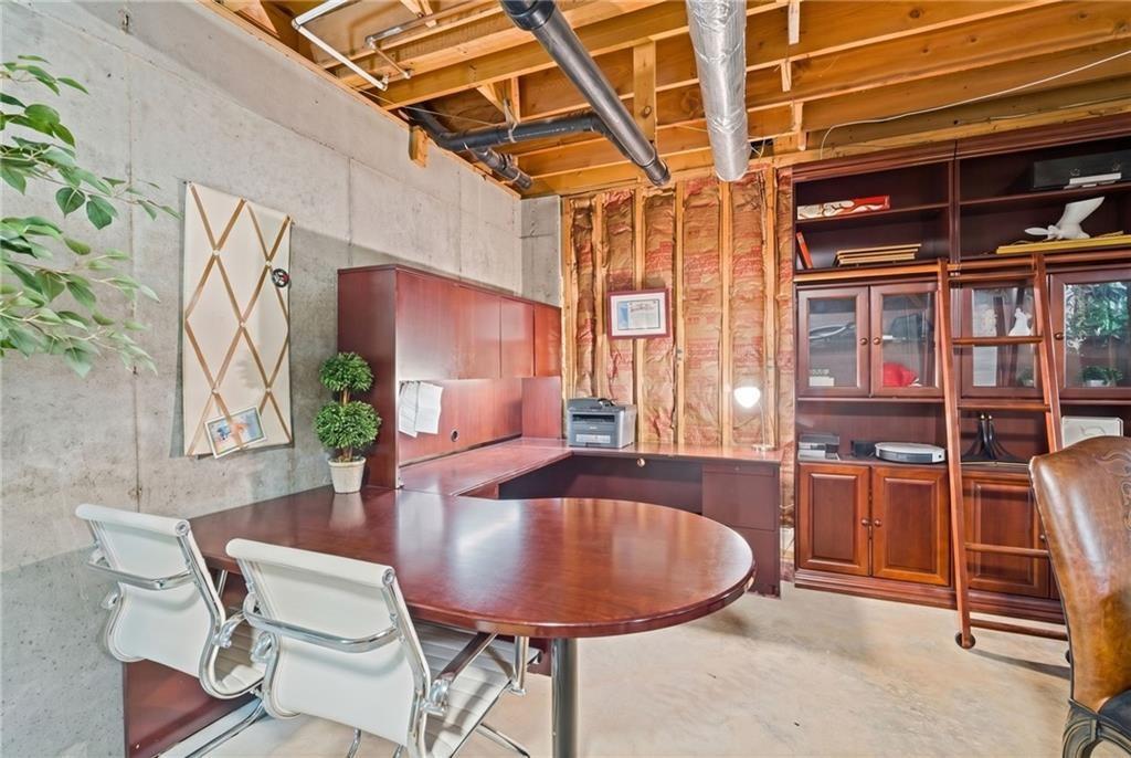 20 Pointe Terrace SE