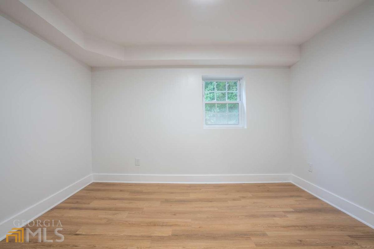 2658 Miriam Lane