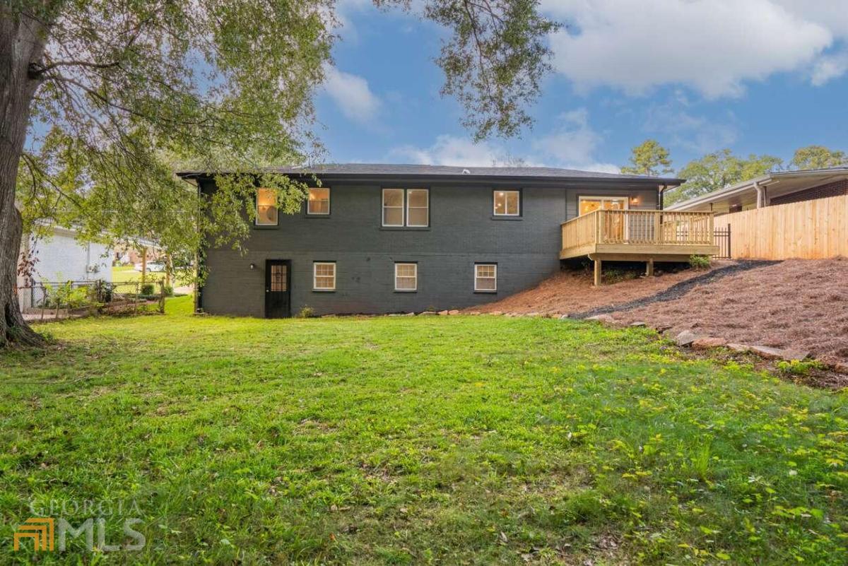 2658 Miriam Lane