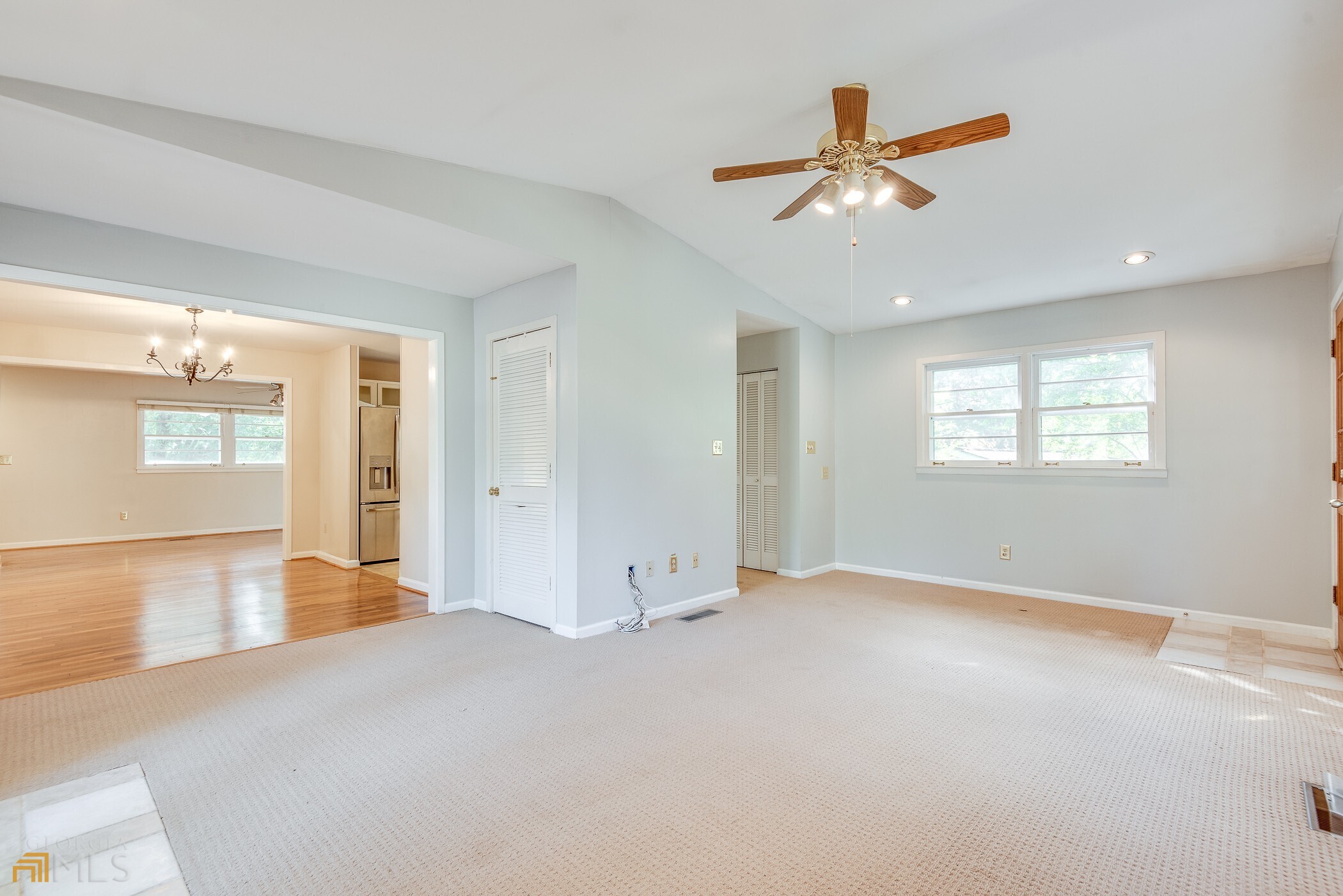 3012 Surrey Lane