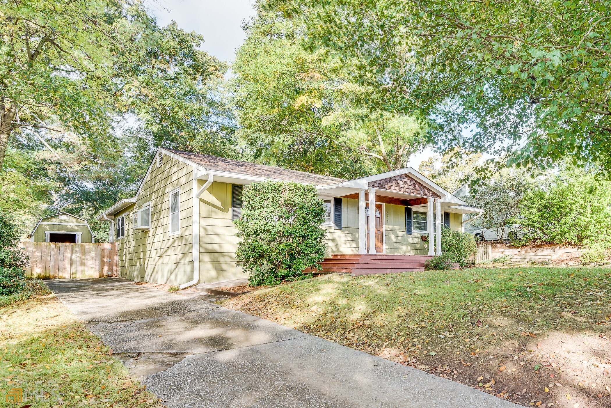 3012 Surrey Lane