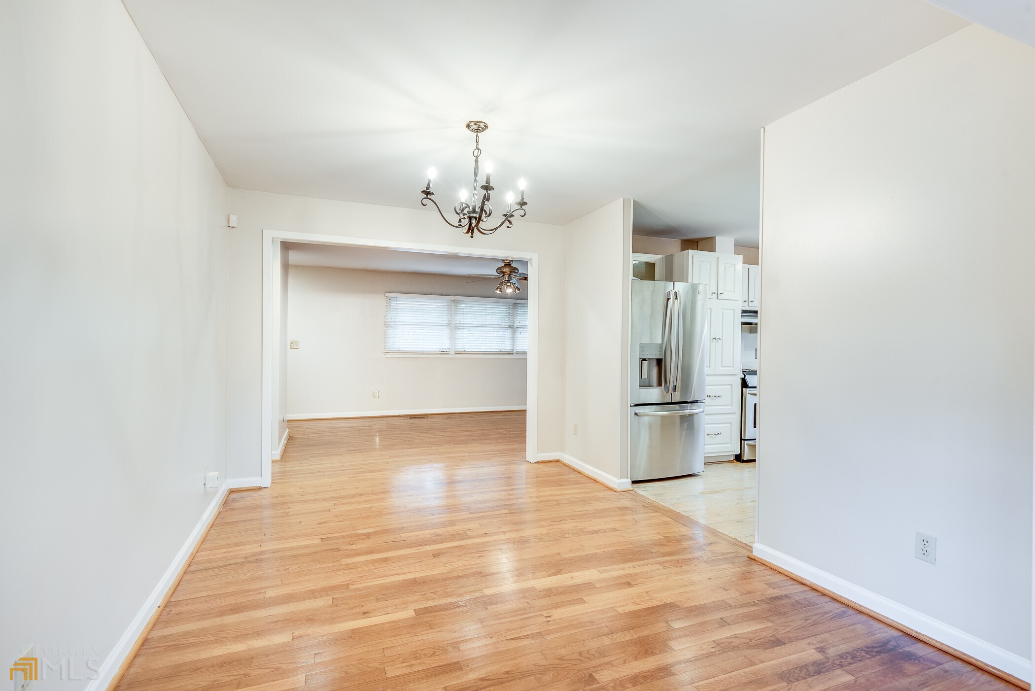 3012 Surrey Lane