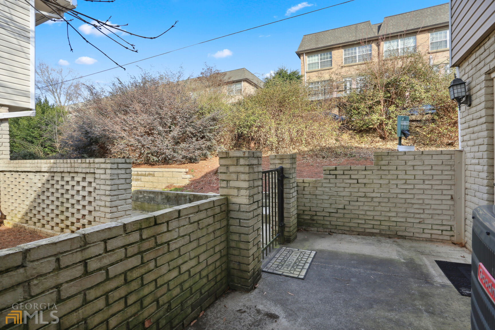 6940 Roswell Rd NE # 25F