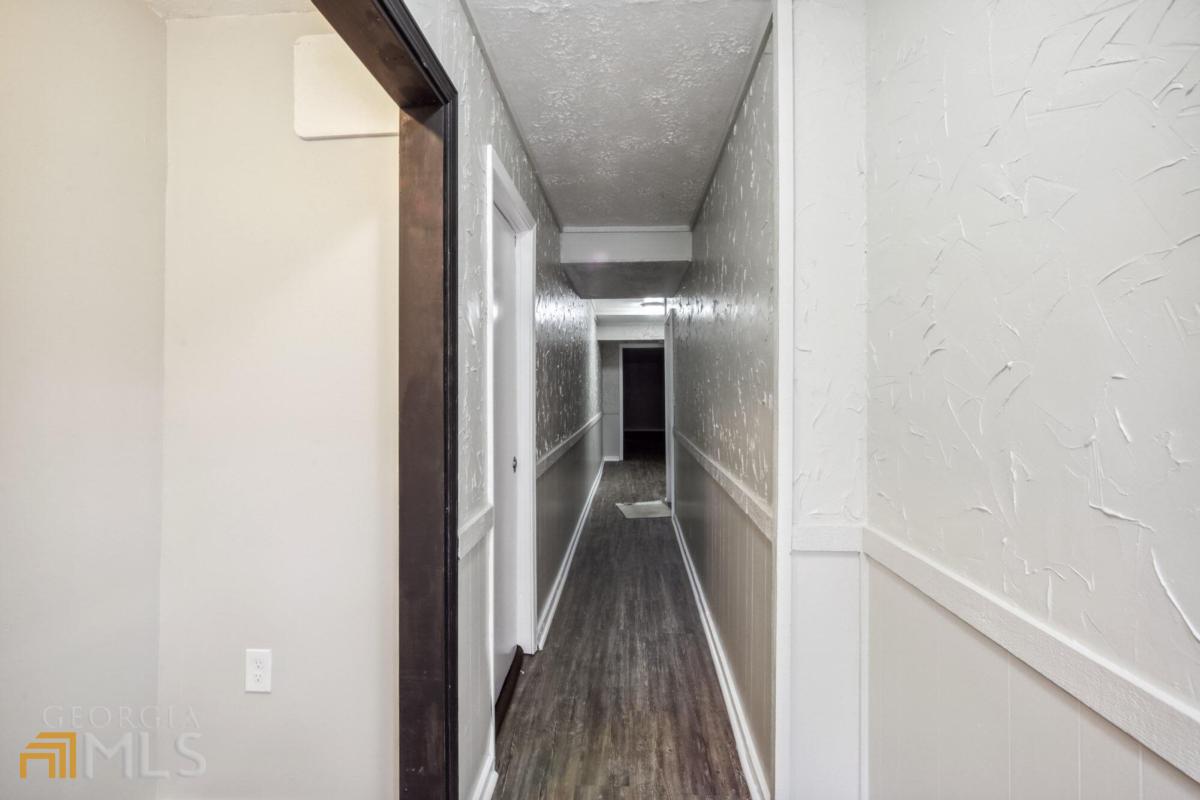 530 Raven Springs Trail
