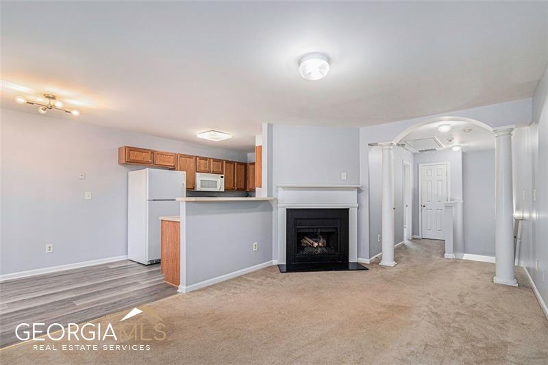 2189 DILLARD Crossing