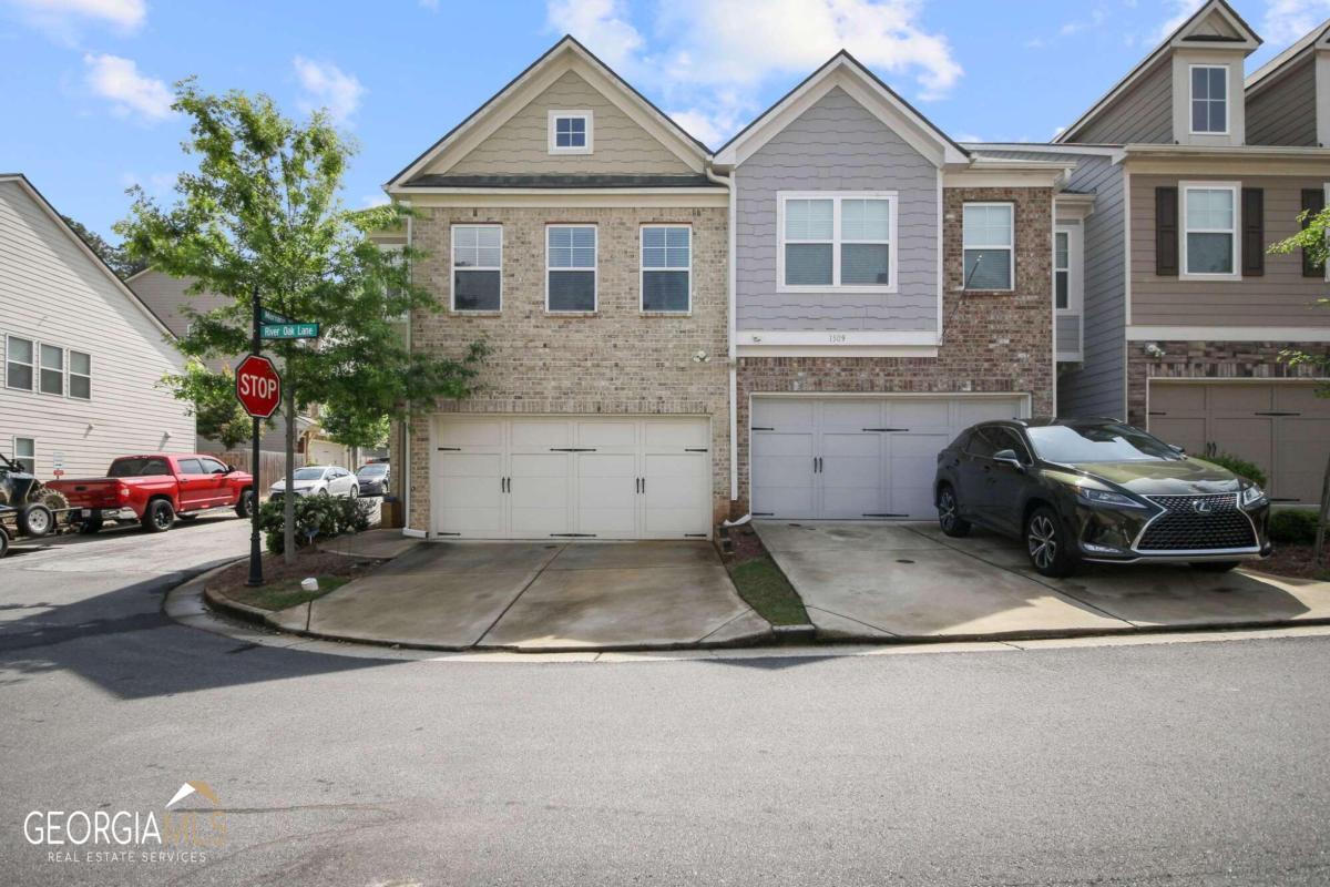 1511 River Oak Lane