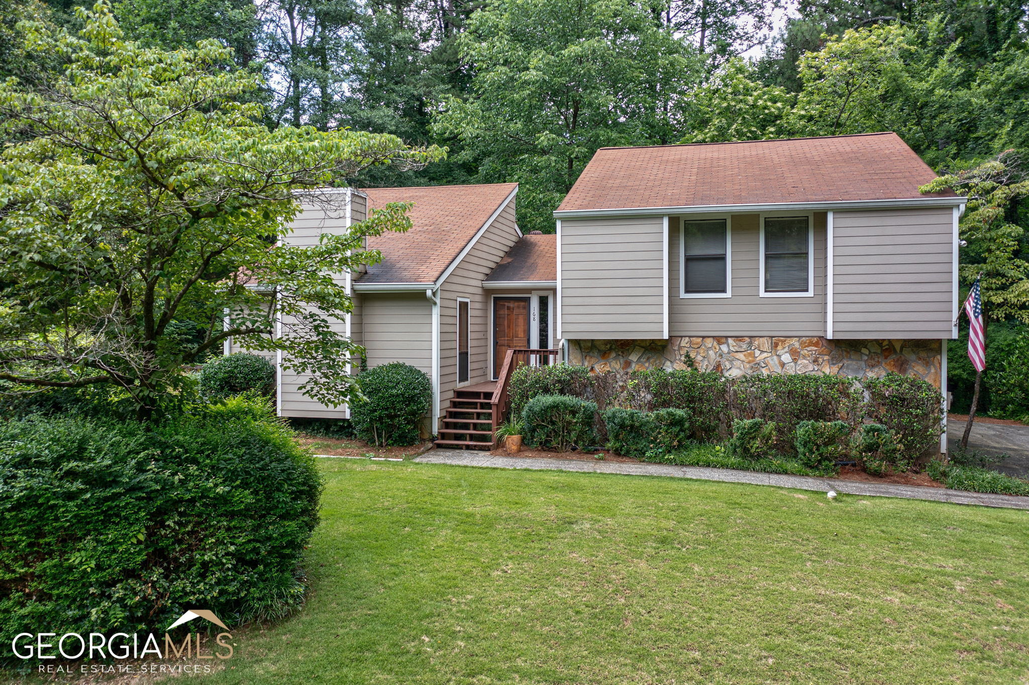 168 Port Patrick Lane SE