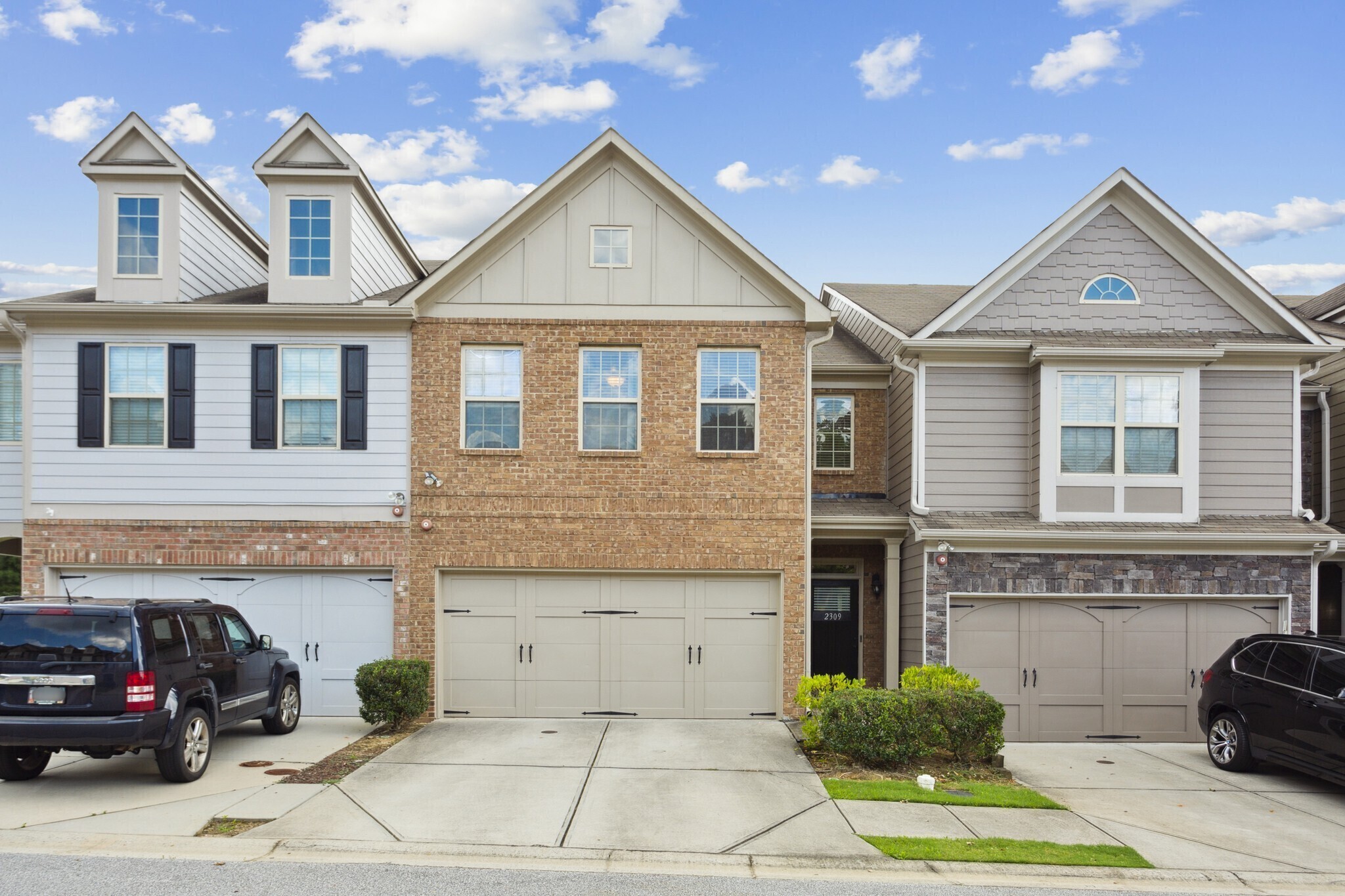 2309 Oakton Place SE