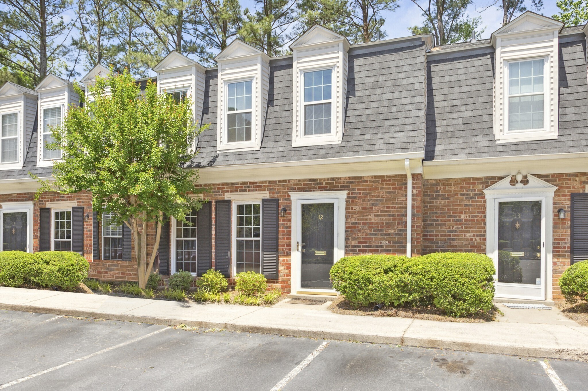12 Independence Place NW