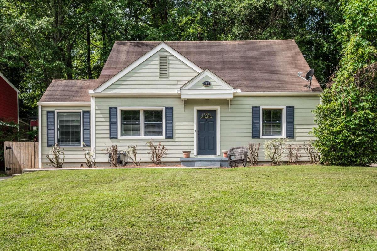 168 Rockyford Road NE