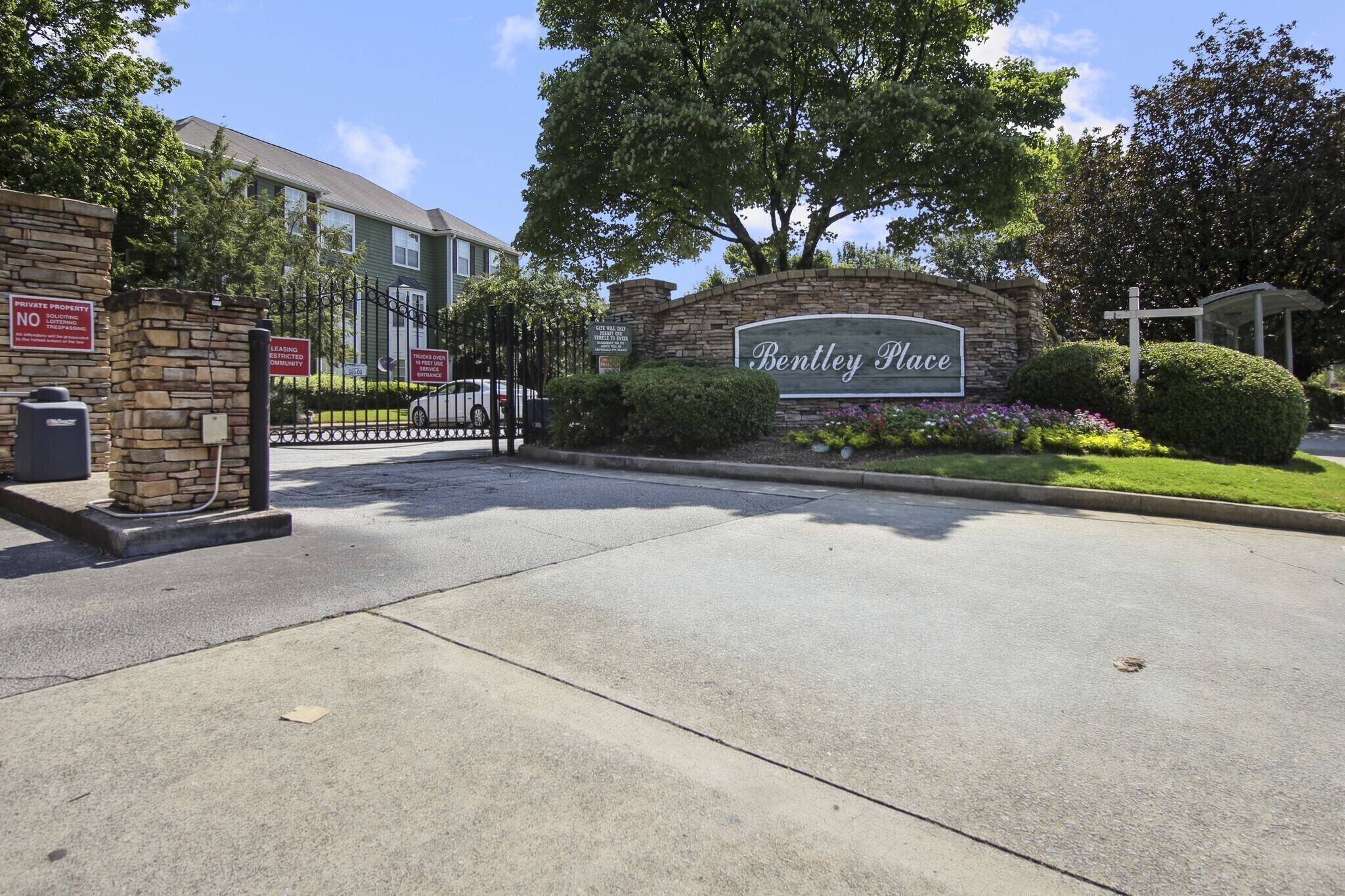 123 Bentley Place