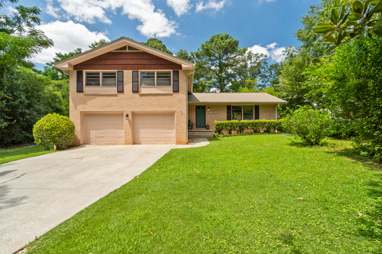 3306 Regalwoods Drive