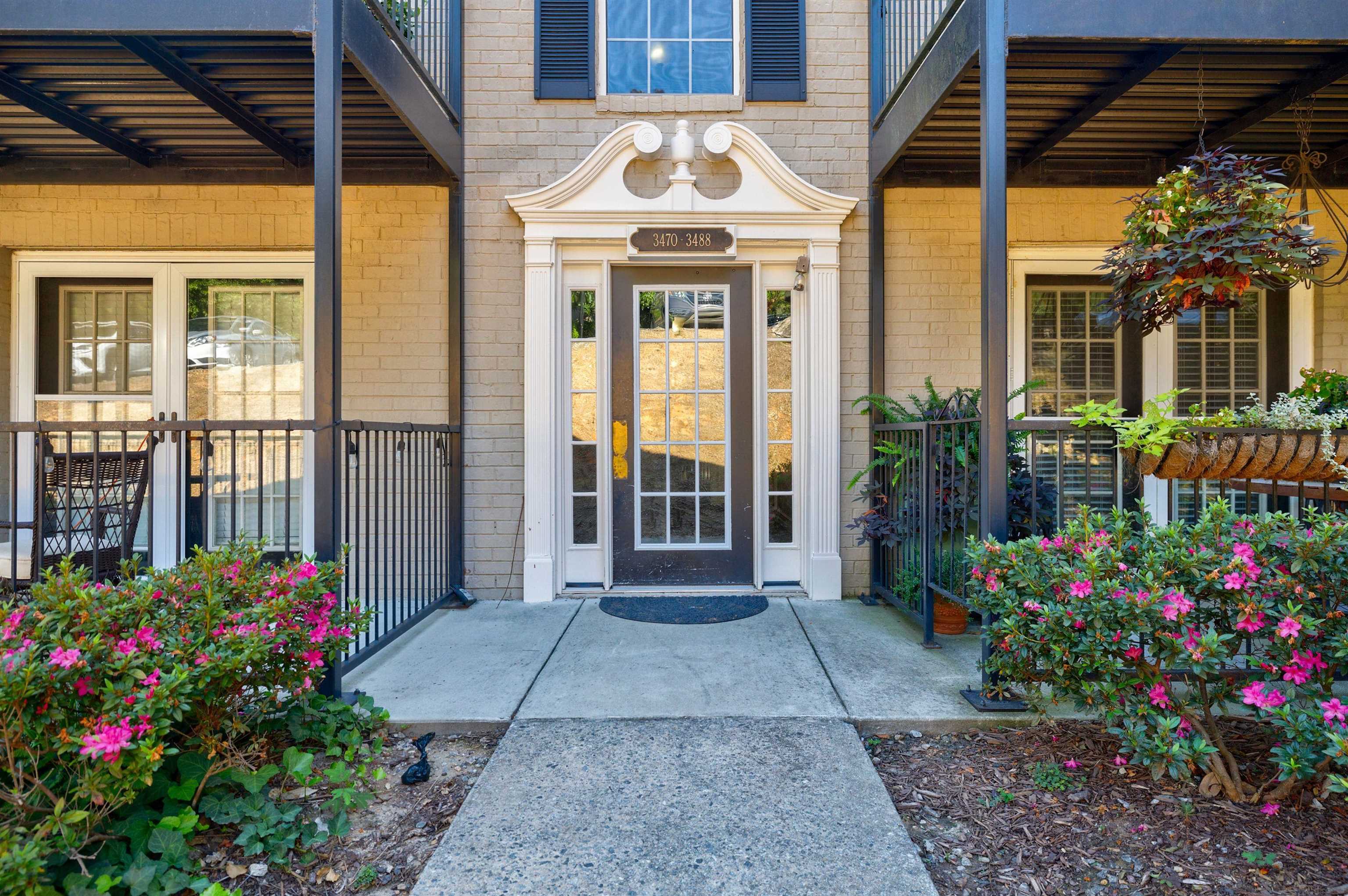 3484 Essex Avenue # 89