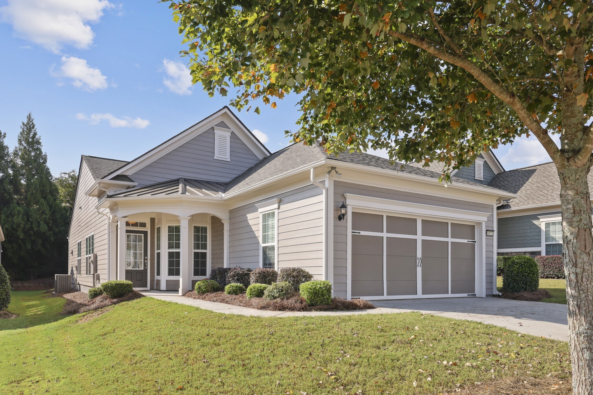 6522 Chestnut Walk