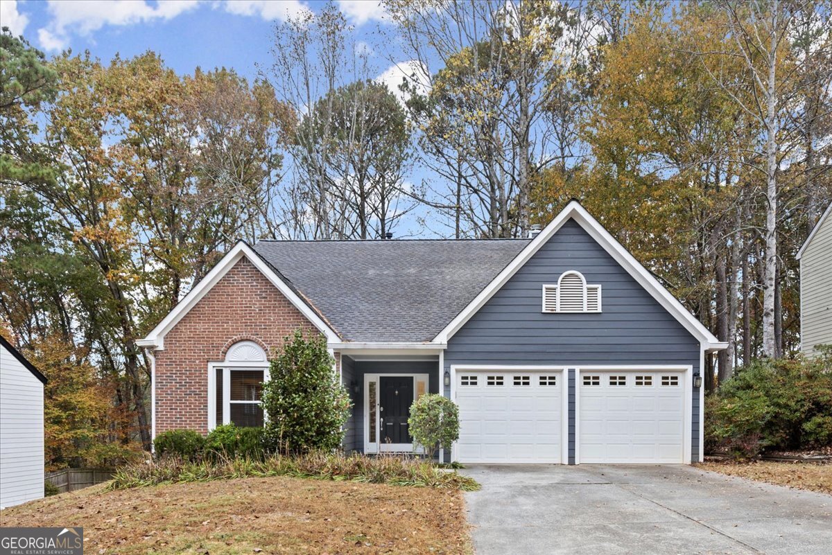 3240 Summer View Drive