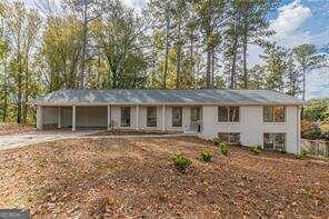 2588 Club Valley Drive NE
