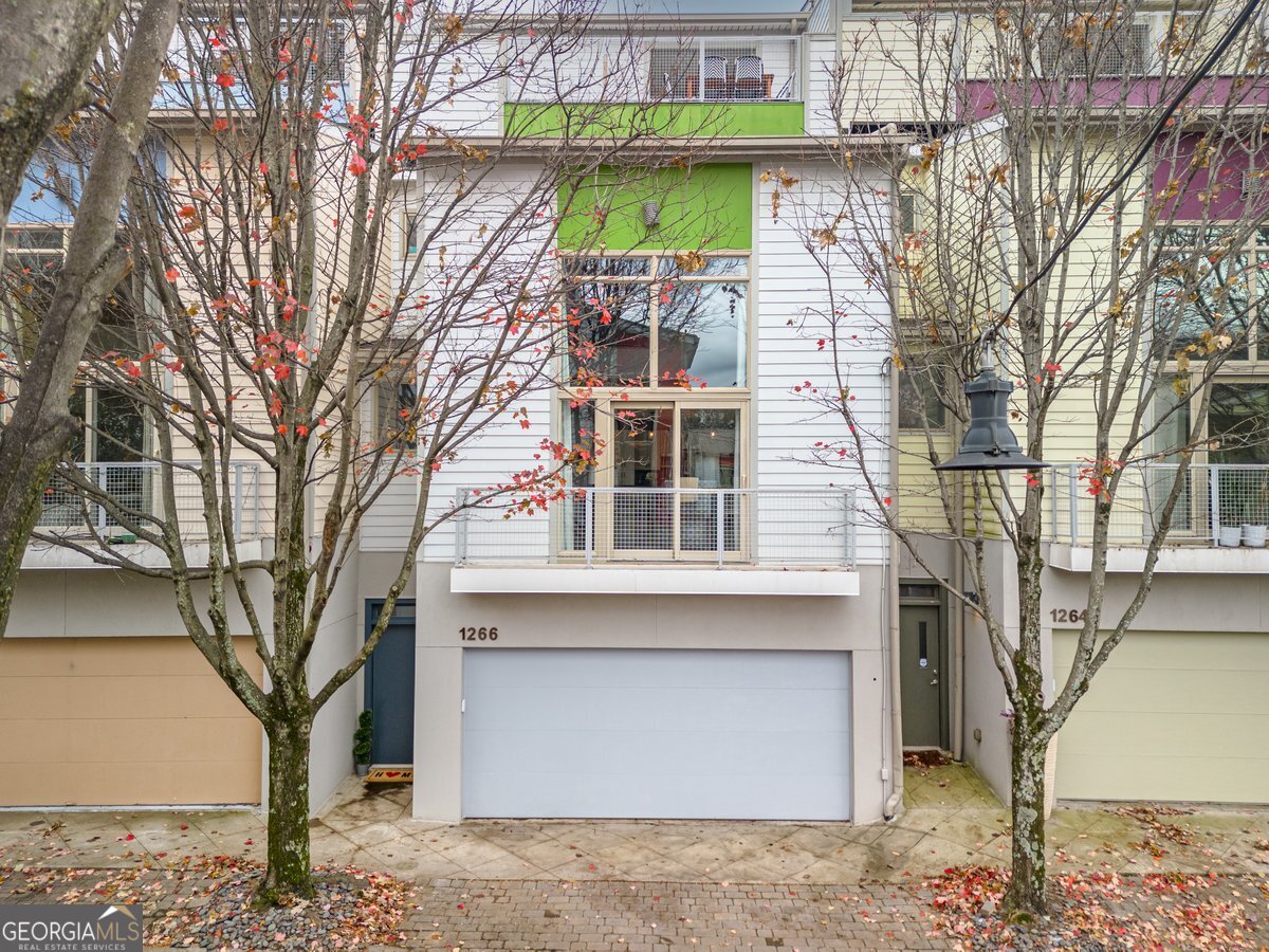 1266 Van Allen Mews NW
