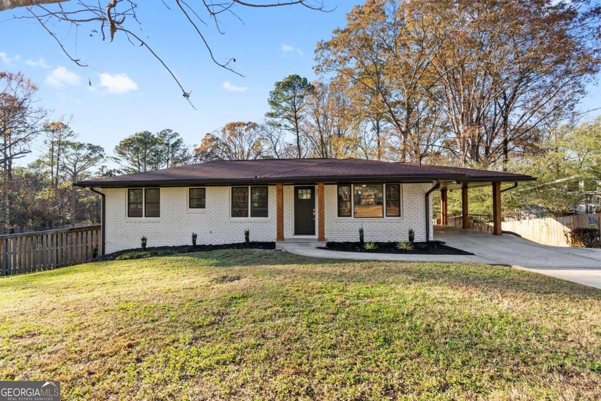 1894 Sahara Drive SE