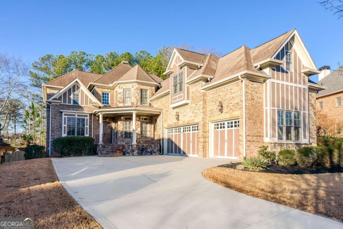 2575 Pope Manor Way