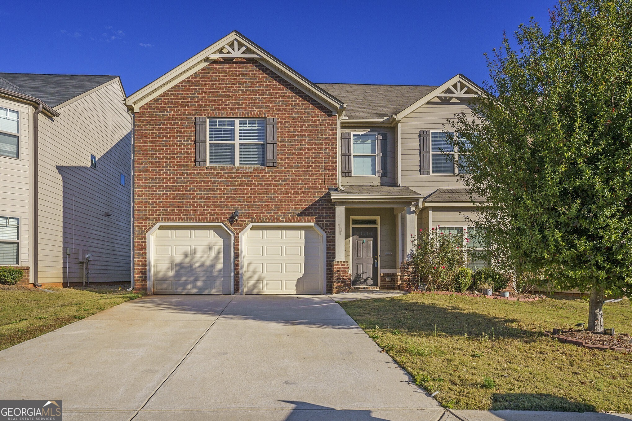 572 Emporia Loop