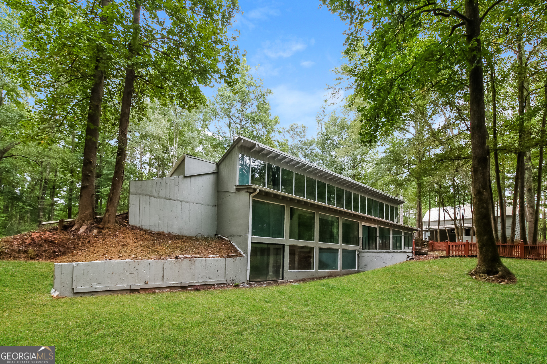 3109 Glad Dale Drive SE