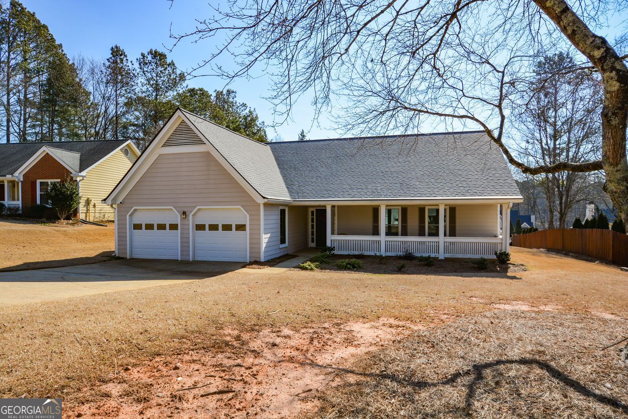 4905 Leeanns Way