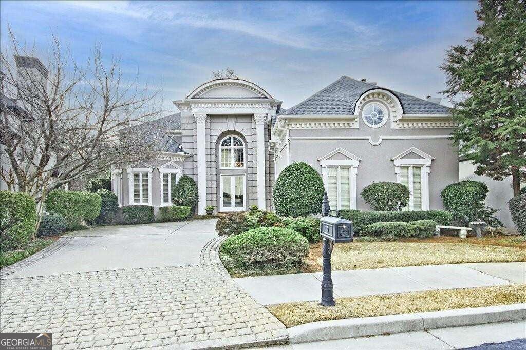 1995 River Falls Drive