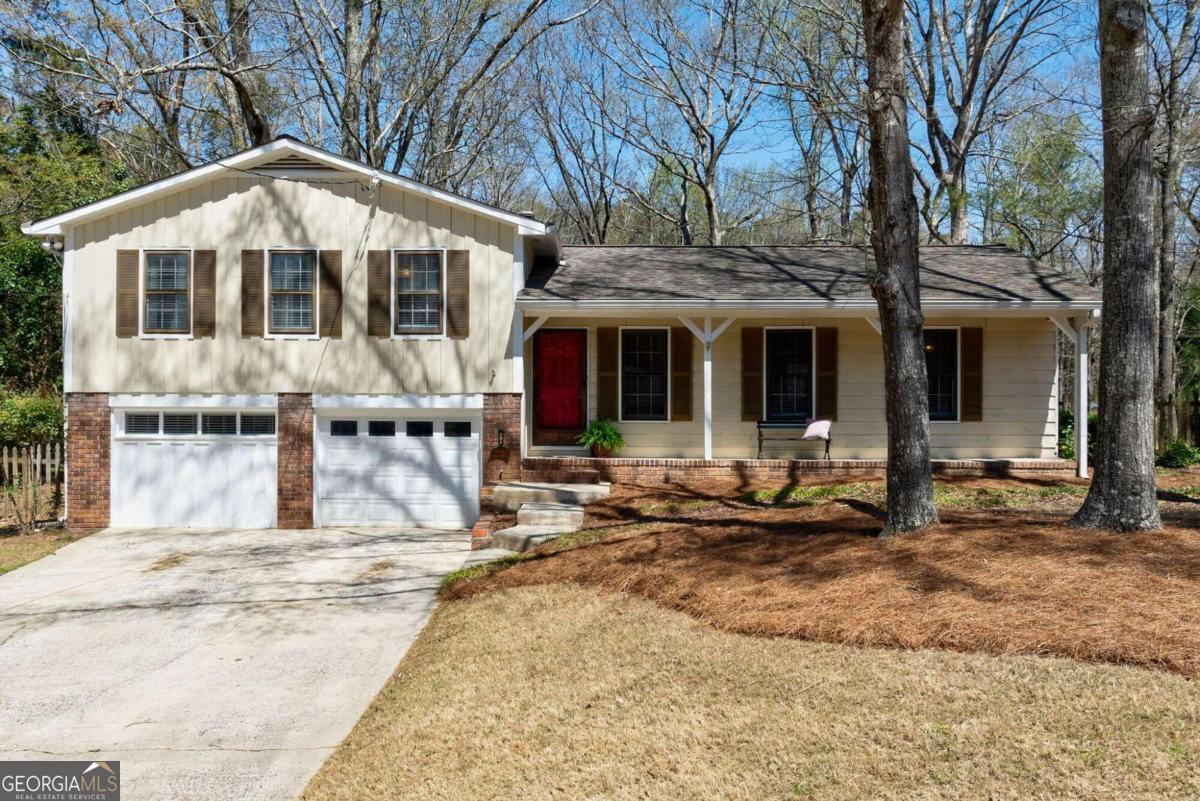 2711 Idlewood Drive