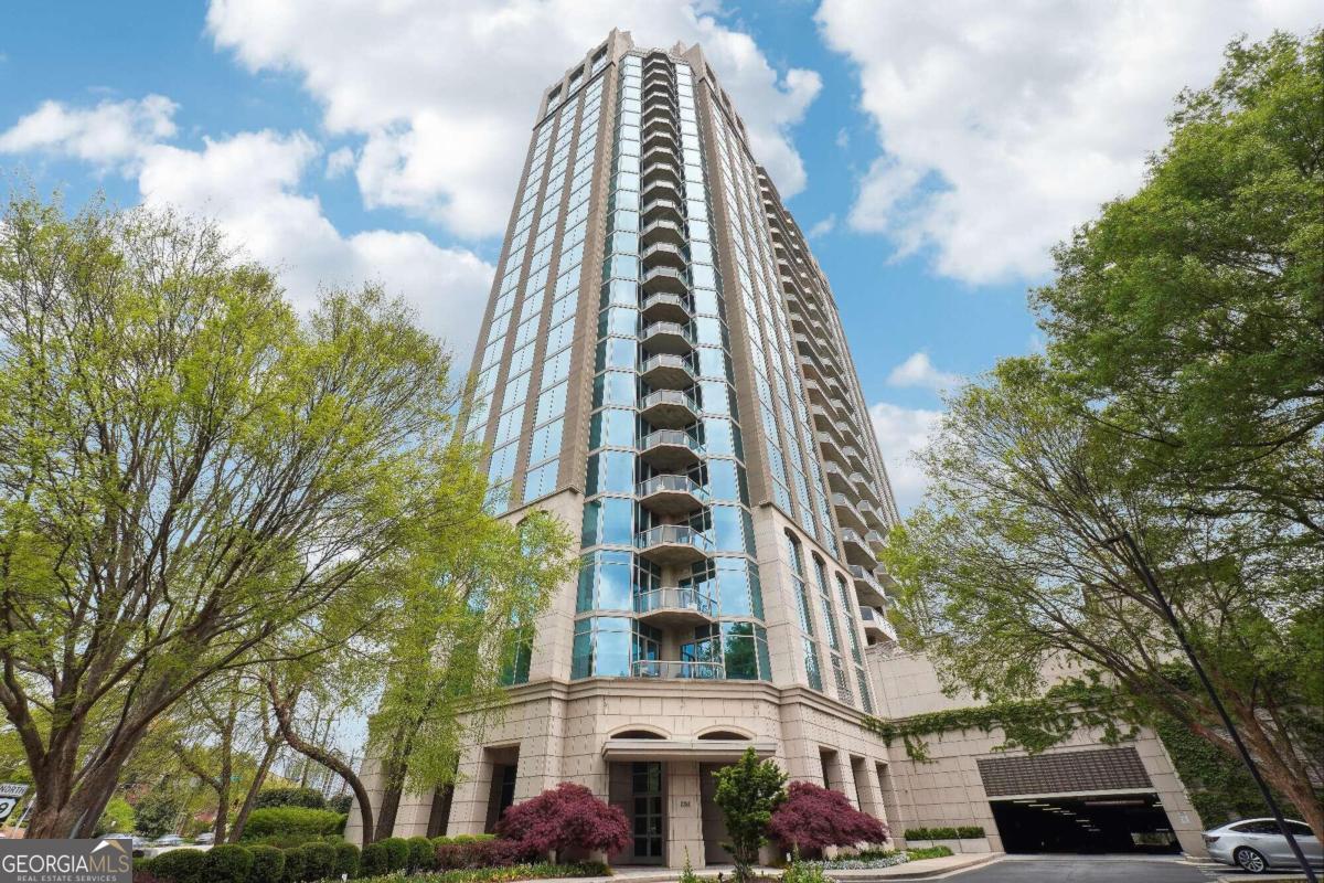 2795 NE Peachtree Road NE # 1207