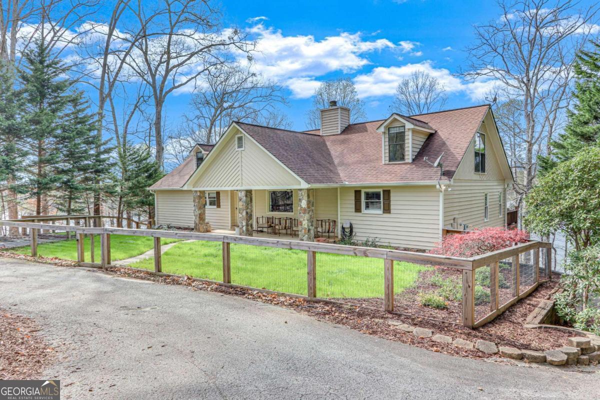 3370 Small Woods Lane