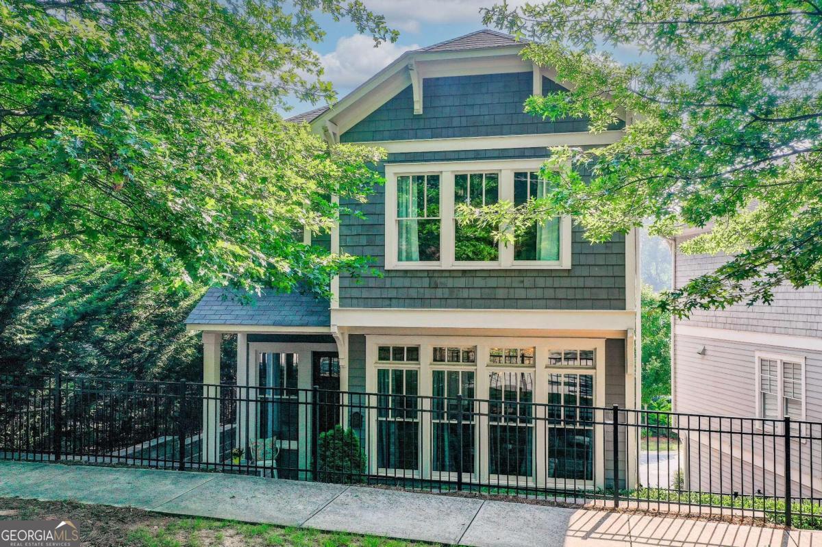 2822 Haven Lane