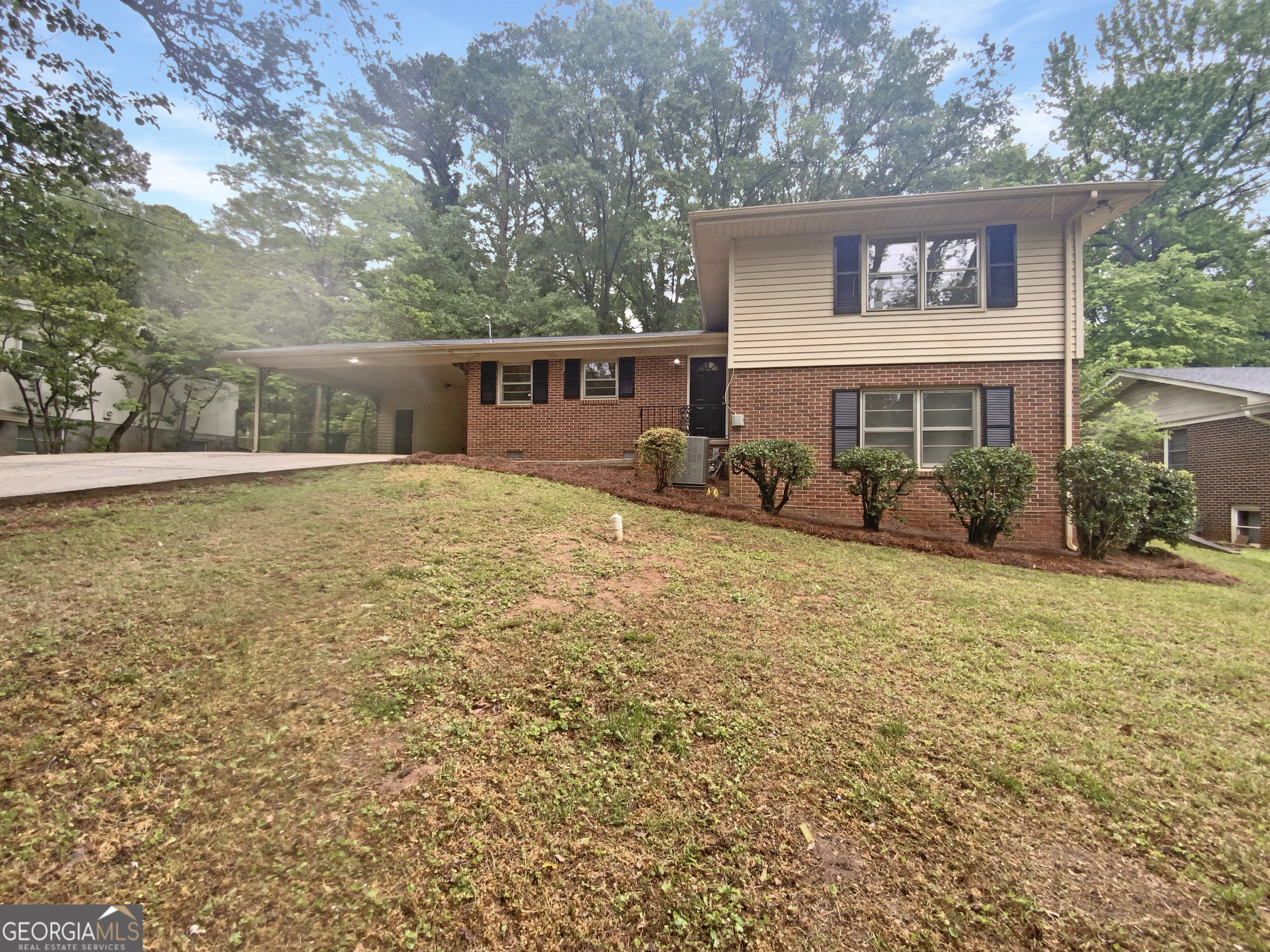 1502 Sagewood Circle