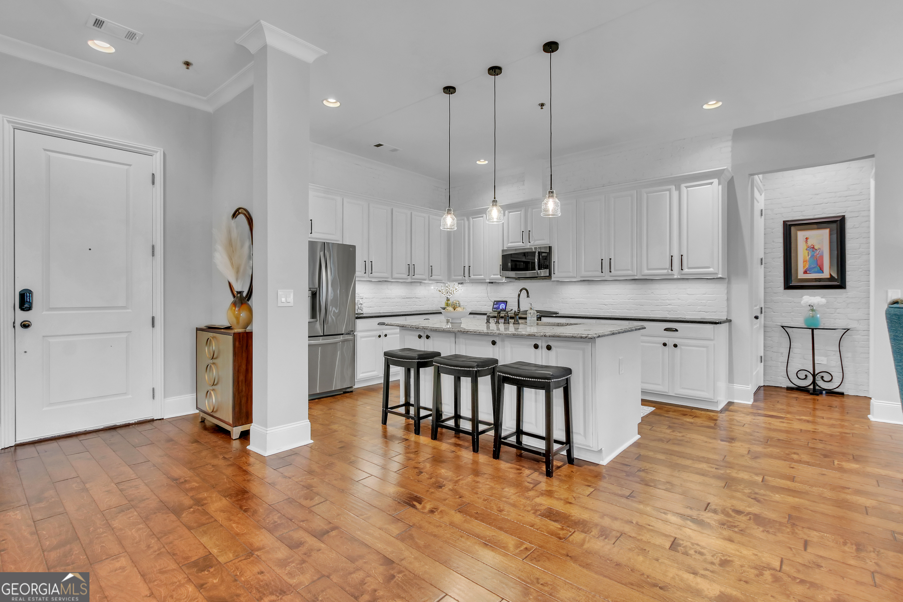 360 Chambers Street # 103