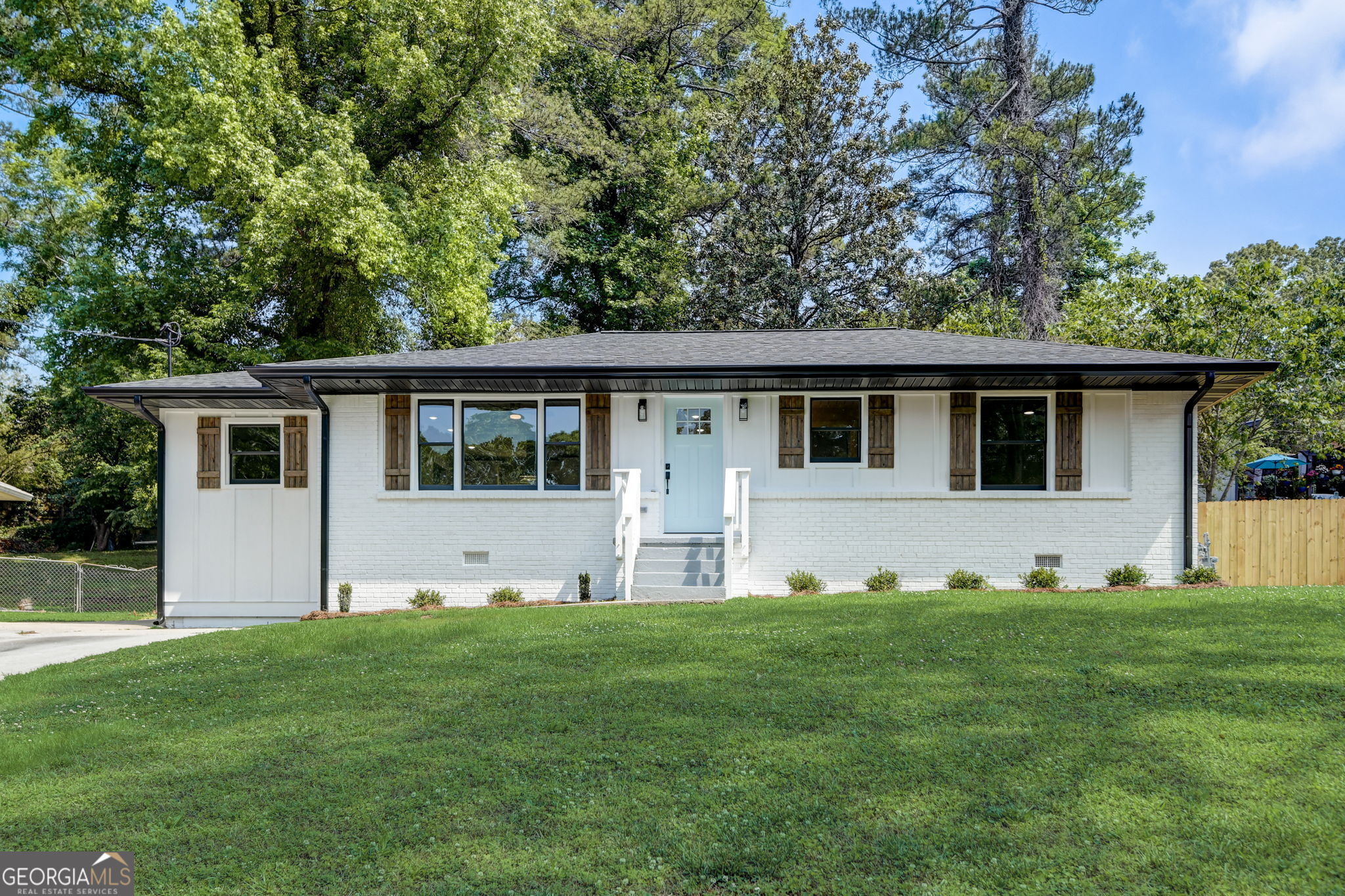 1766 Arkose Drive SE