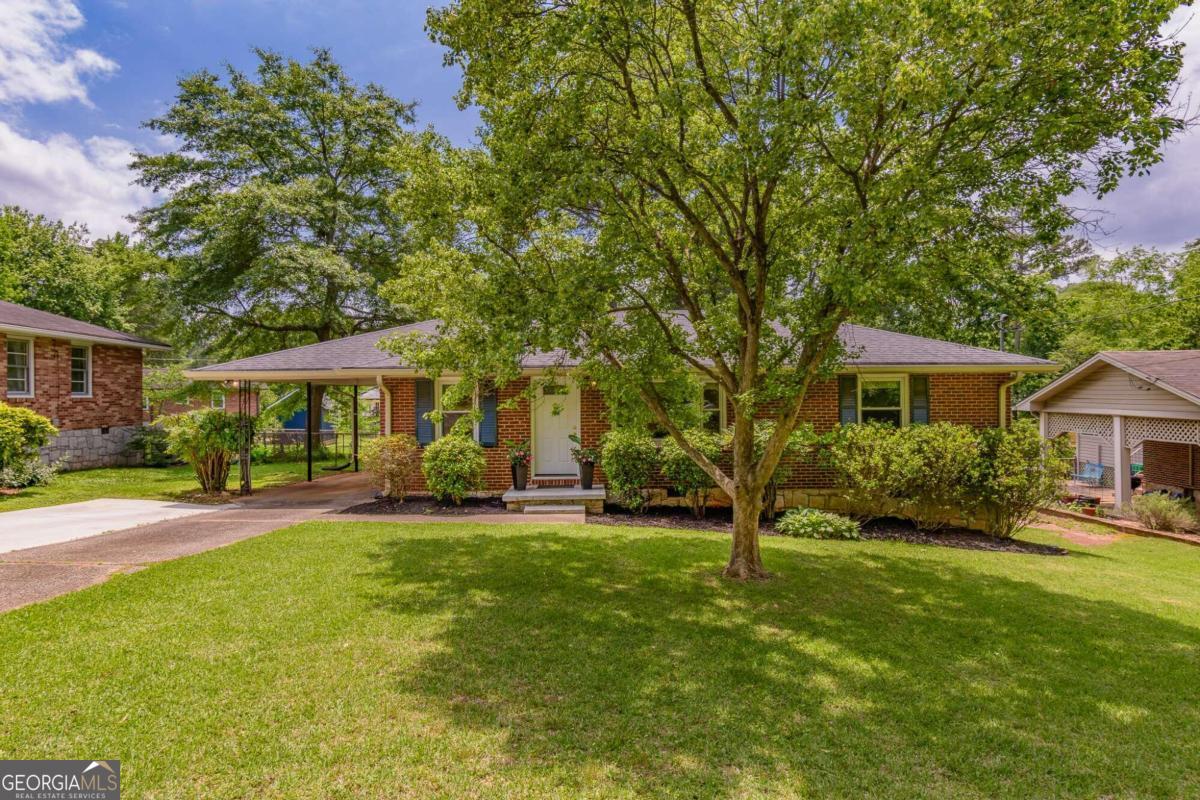 2627 Fox Hills Drive
