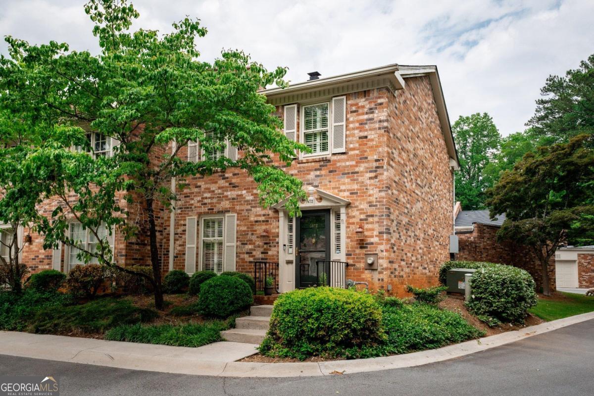 1472 Leafmore Place