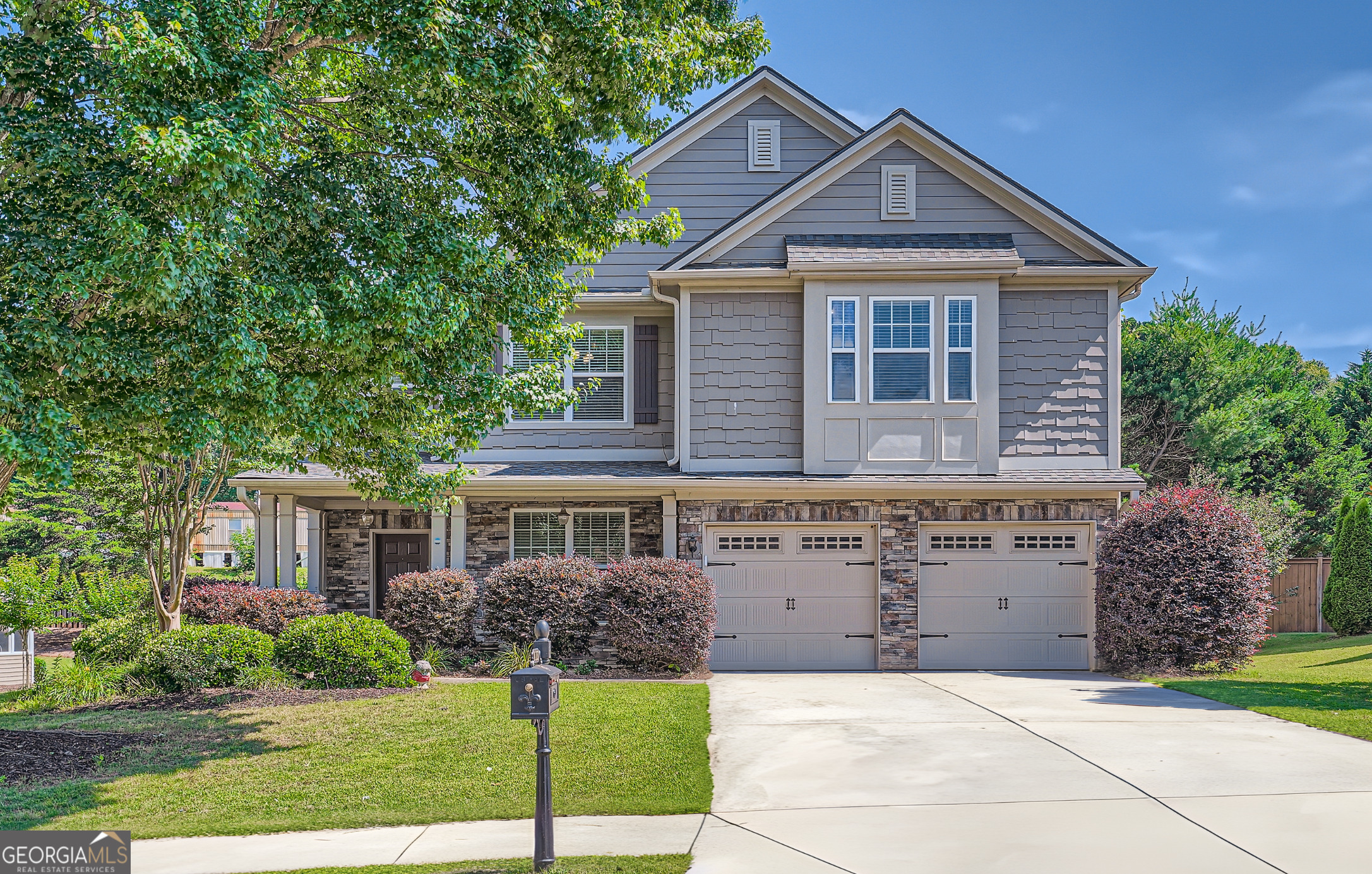 411 NORTH HAMPTON Trail
