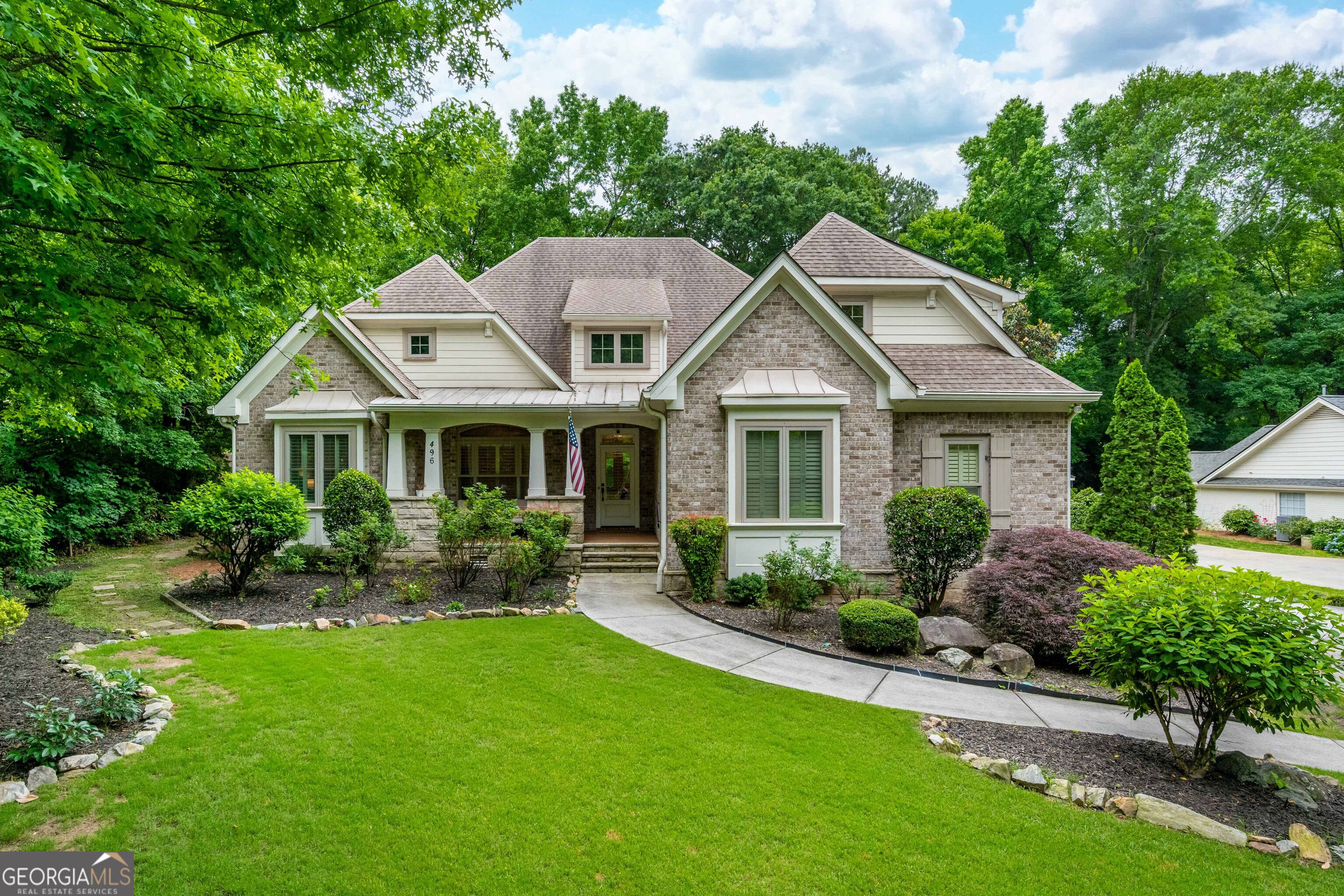 496 North Peachtree Street
