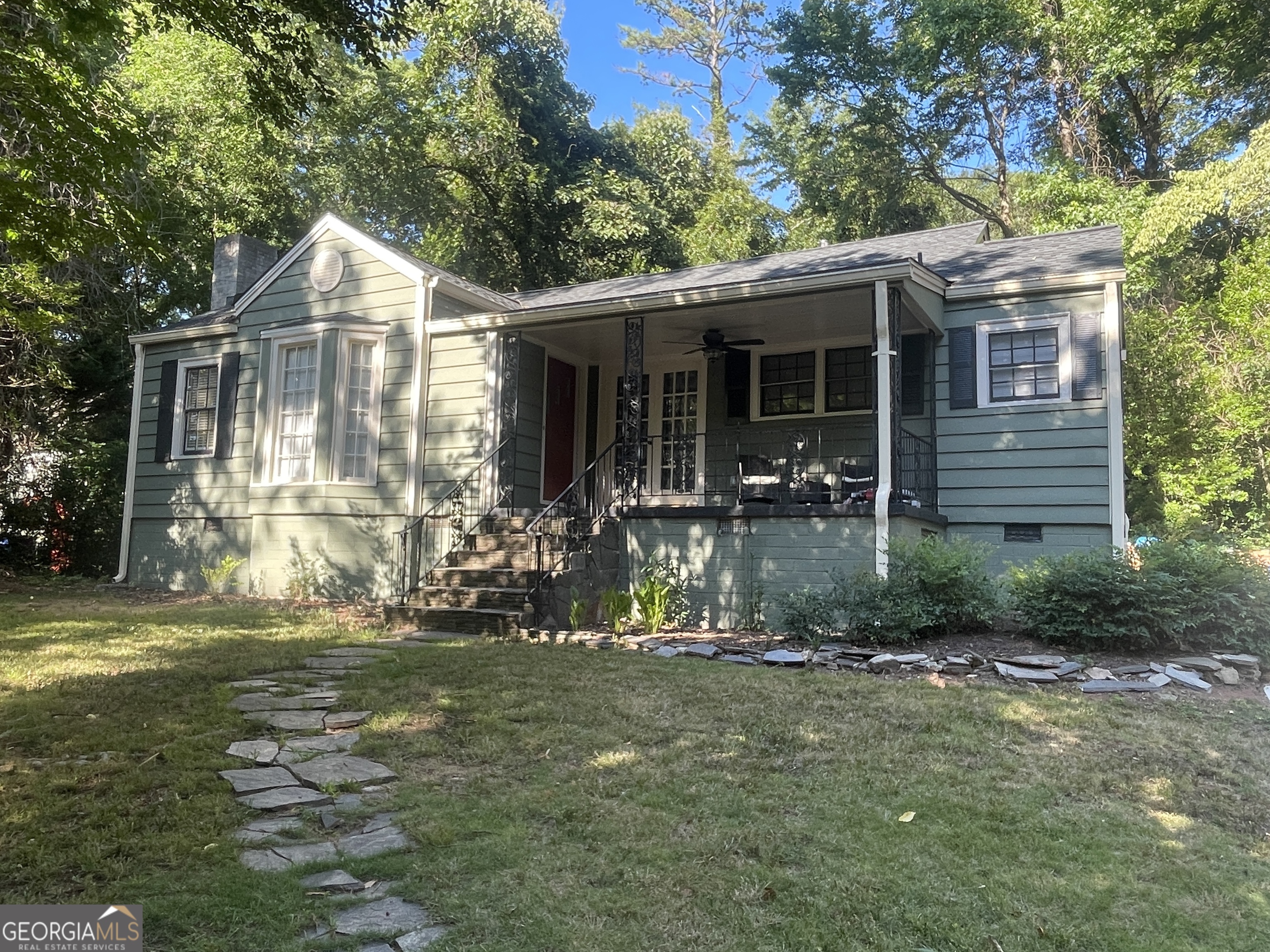 958 Forrest Boulevard