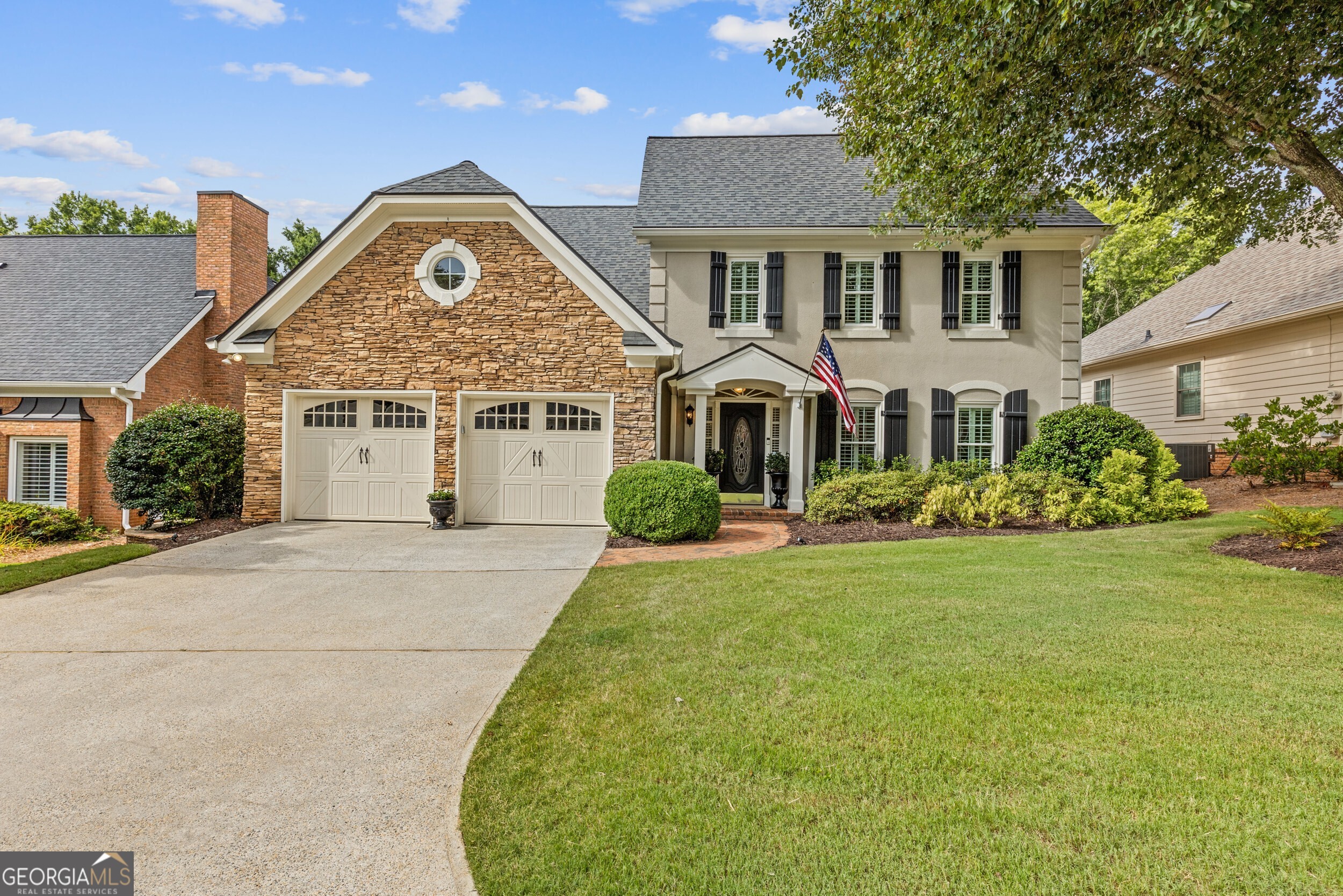 4453 Dobbs Crossing