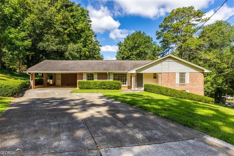 2048 CHESTERFIELD Drive