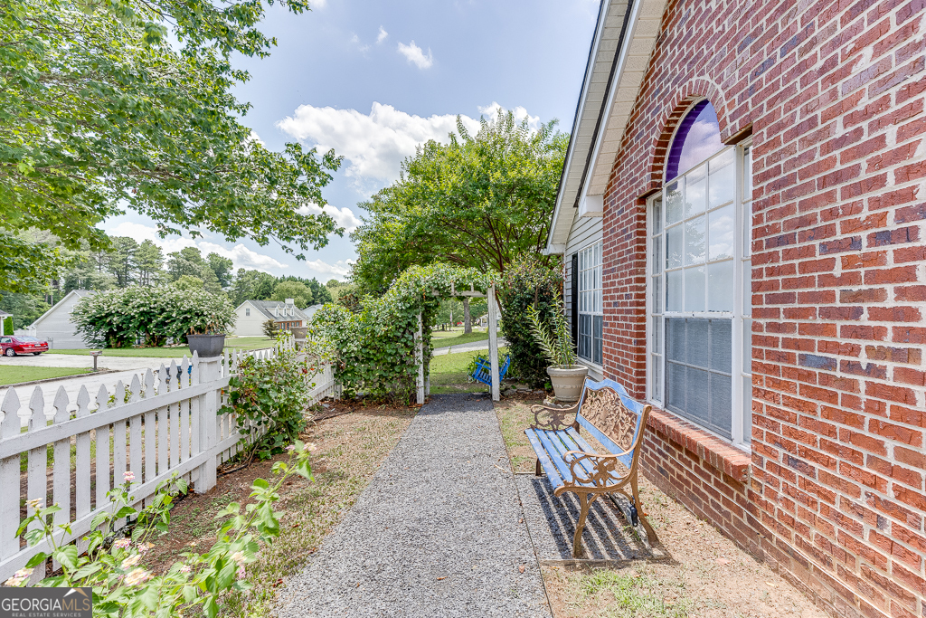 112 Patricia Terrace