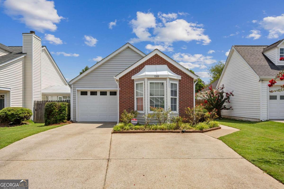 1322 Yorkshire Lane