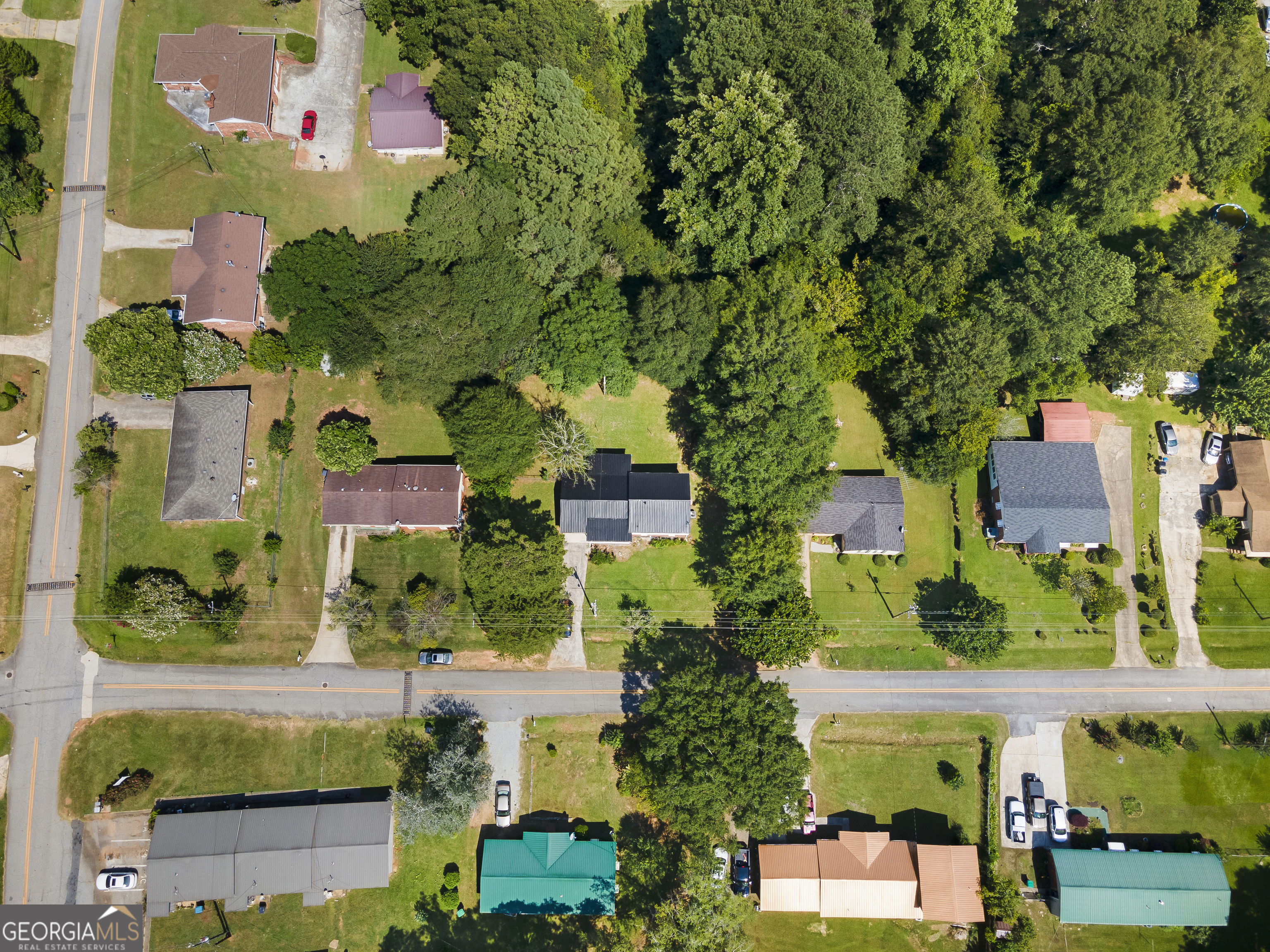 890 Chestnut Drive