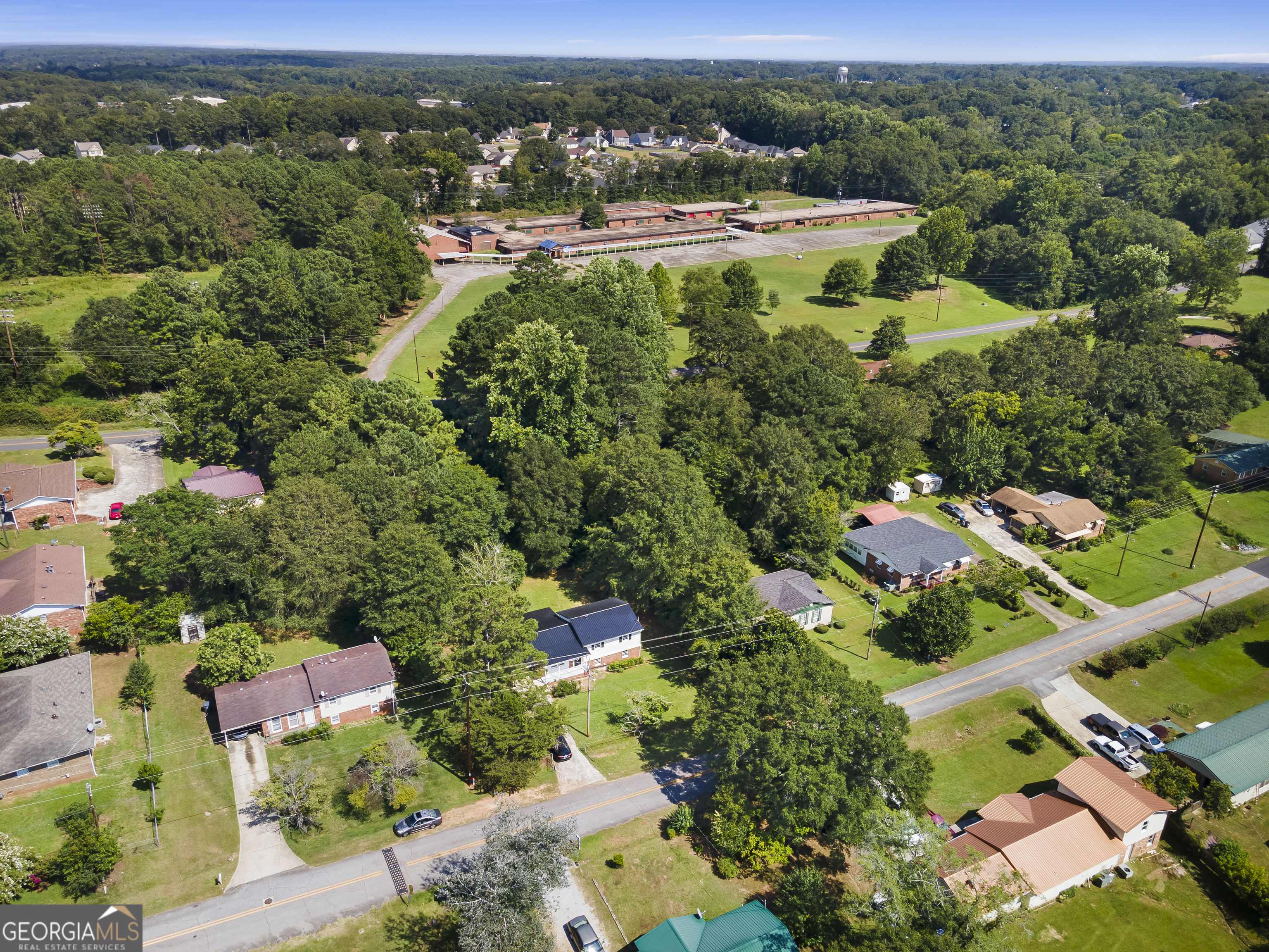 890 Chestnut Drive