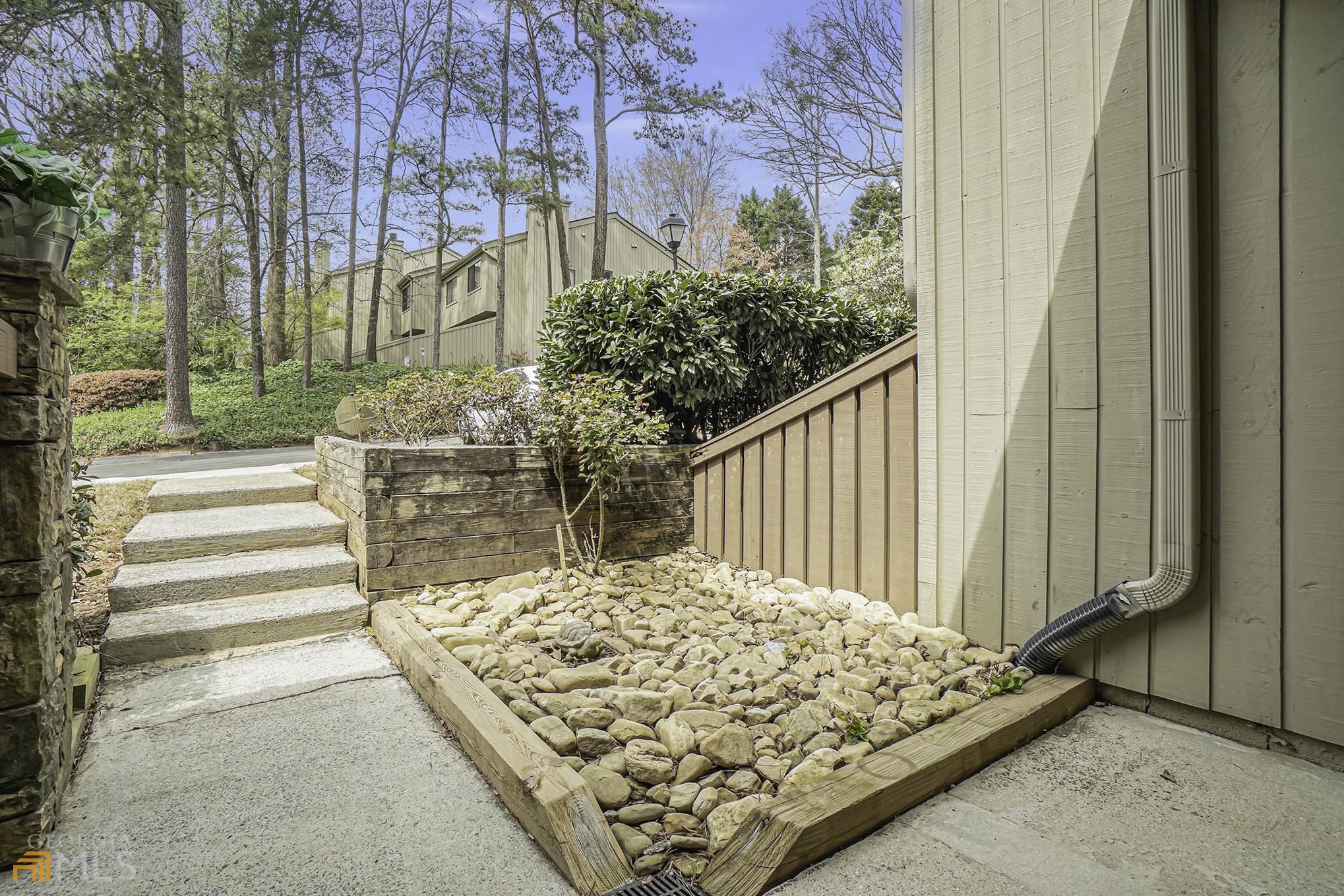 1275 Druid Knoll Drive NE