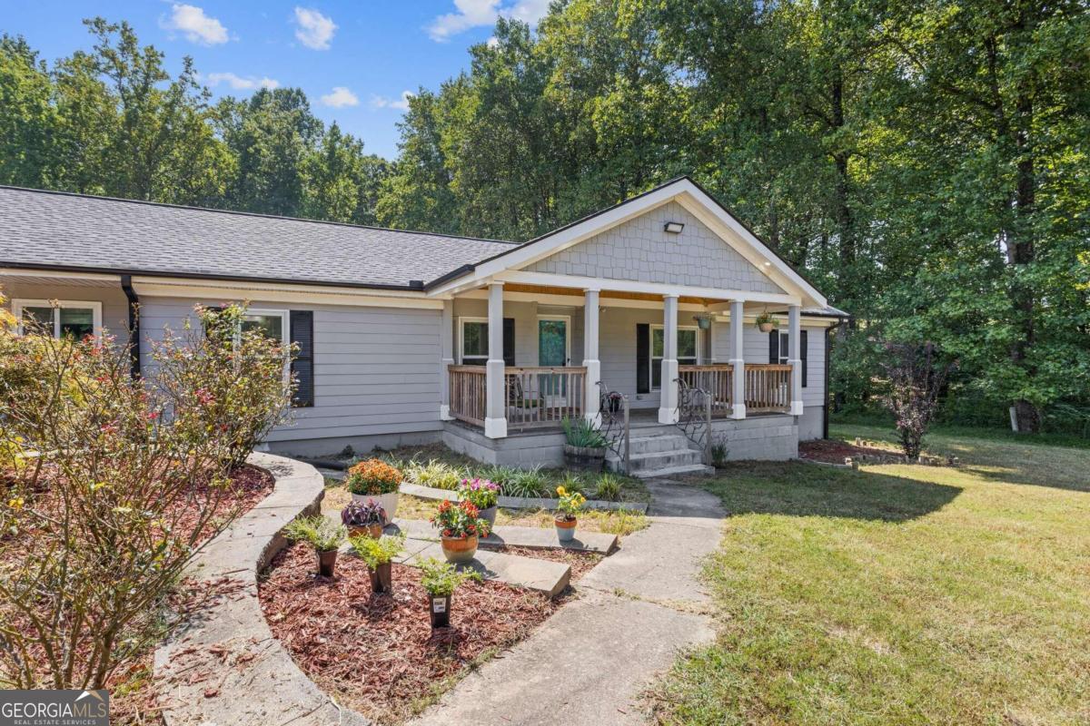 3571 S Puckett Lane