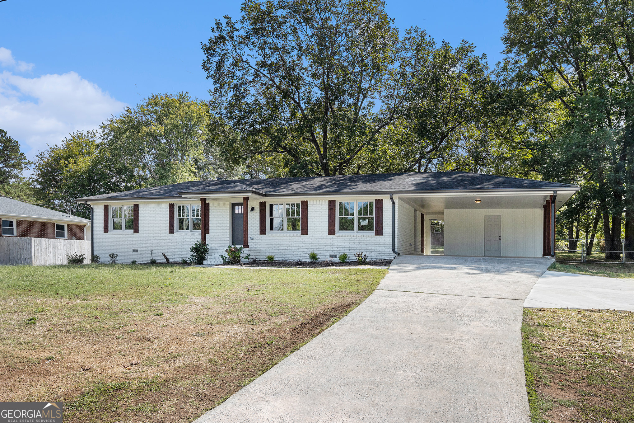 5215 Hill Road SW