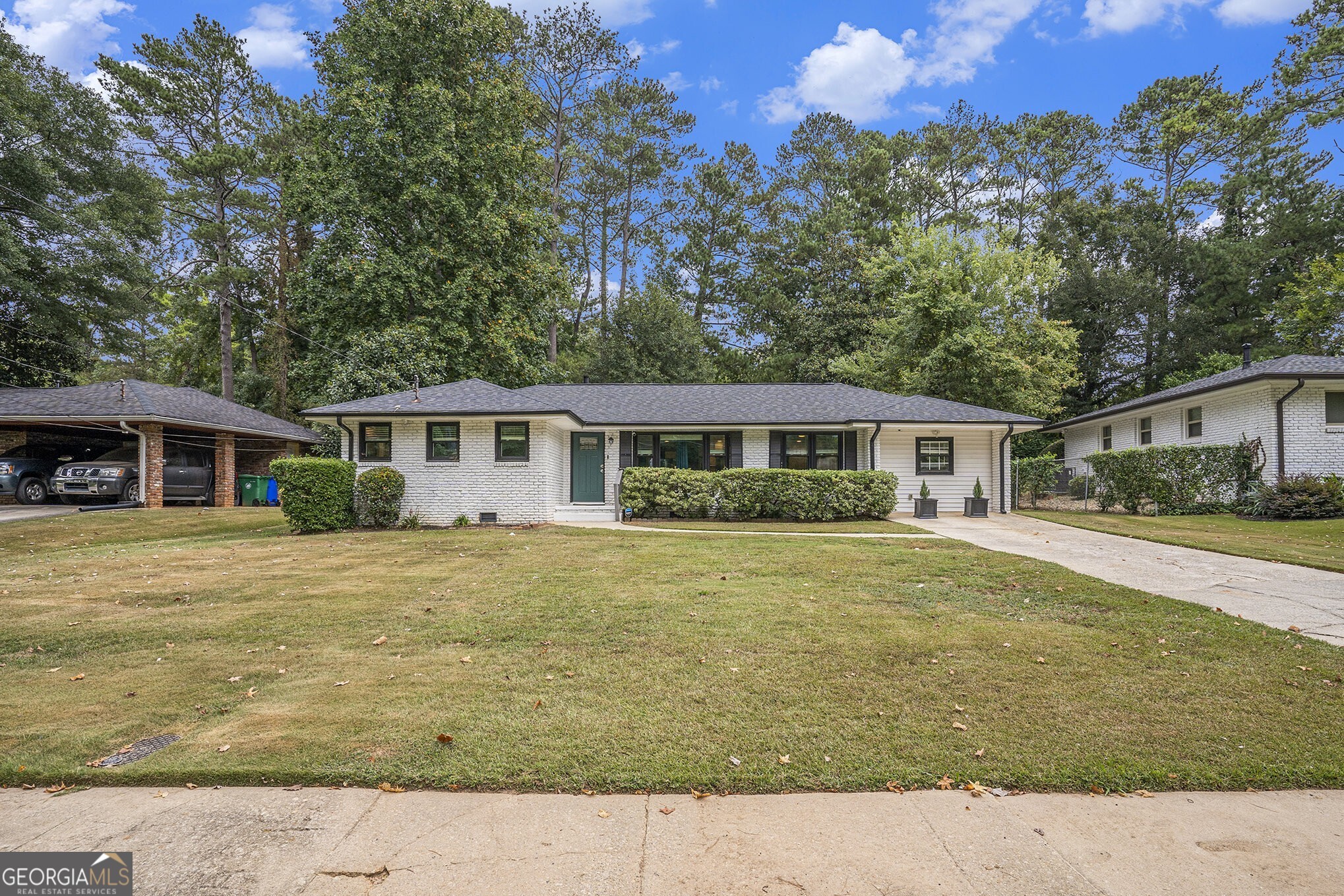 2260 Saratoga Drive