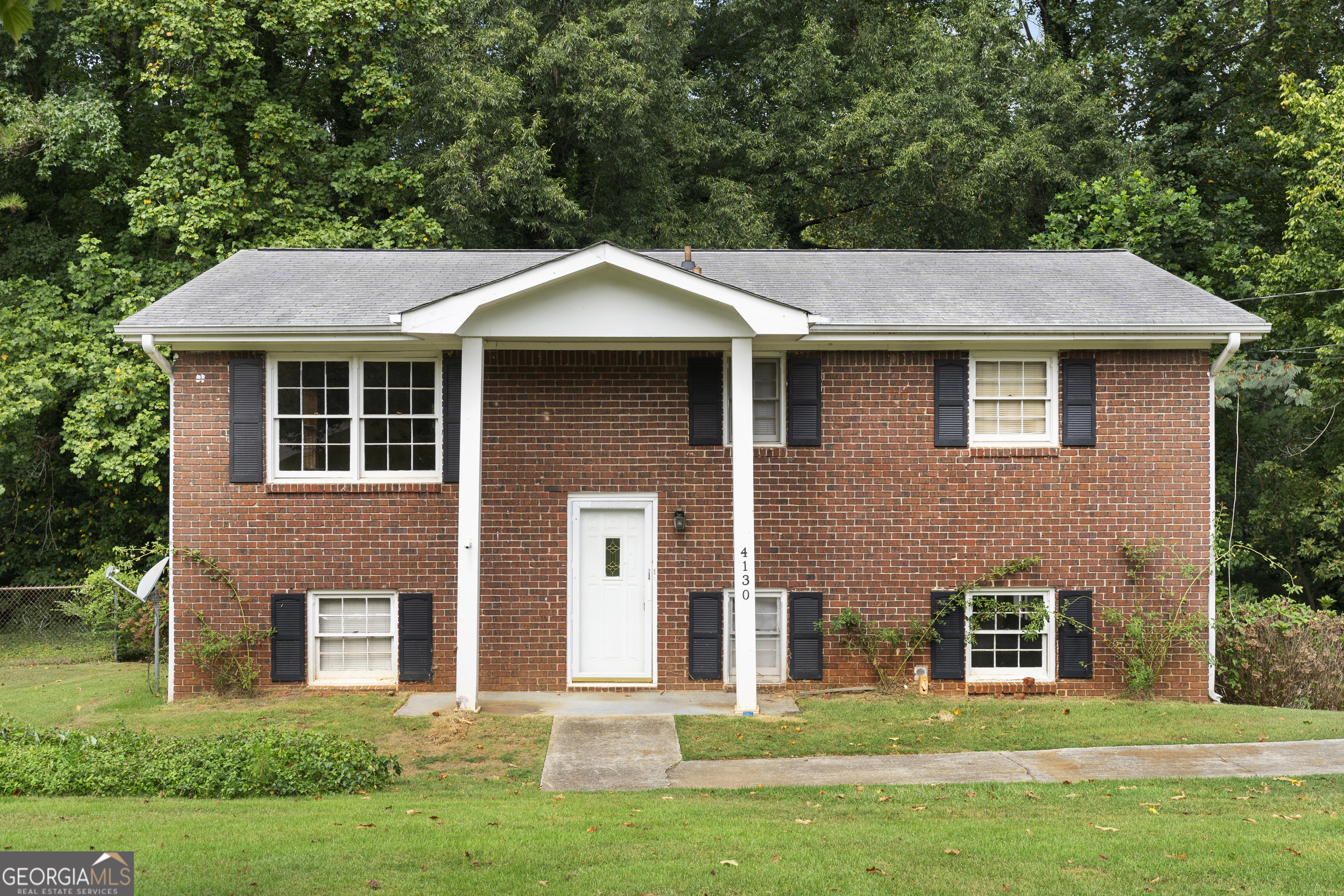 4130 Seminole Circle
